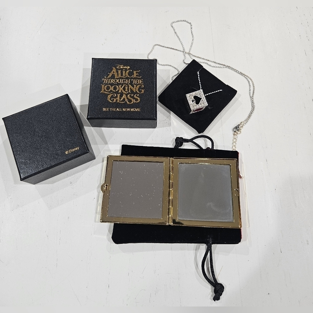 Disney Alice Through the Looking Glass Necklace and Compact Set